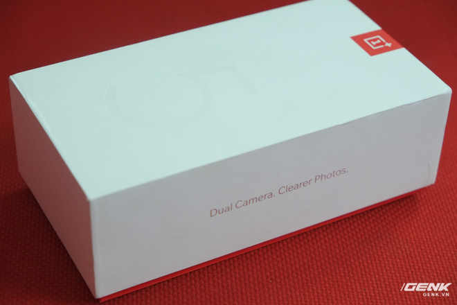 canh-hop-oneplus-5-duchuymobile