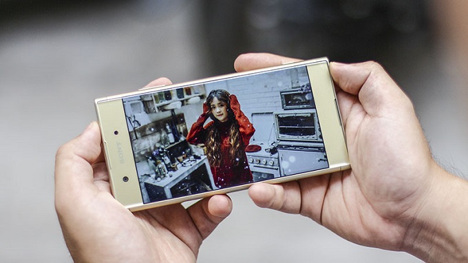 man-hinh-sony-xperia-xa1-plus-duchuymobile