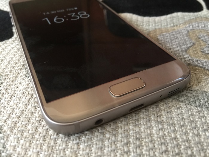 Đập hộp Samsung Galaxy S7 32GB 3