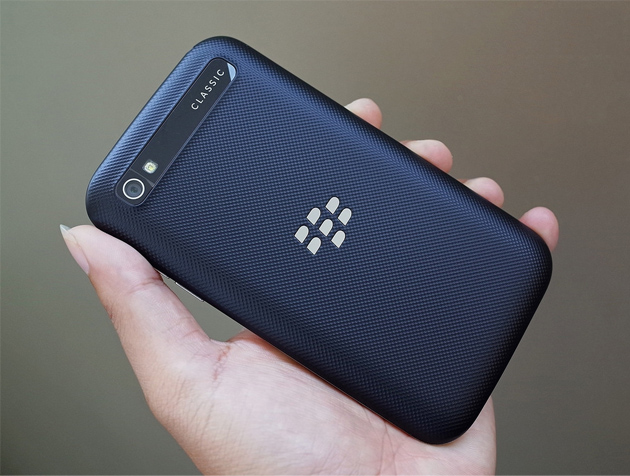 blackberry-classic-q20-my-thiet-ke-1