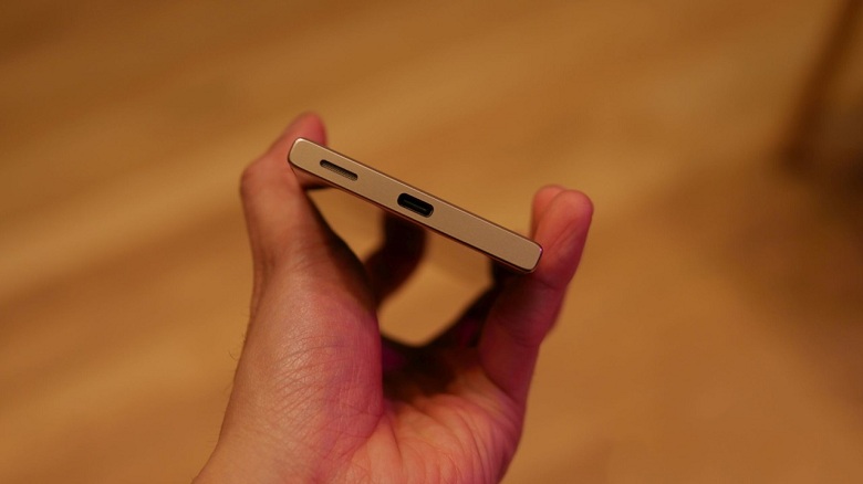 thiet-ke-sony-xperia-xa1-duchuymobilecom-4
