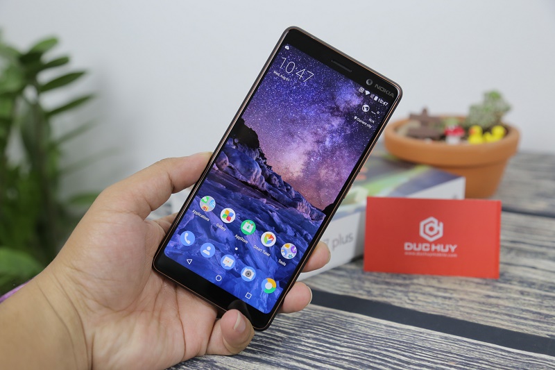 nokia 7 plus đánh giá cấu hình