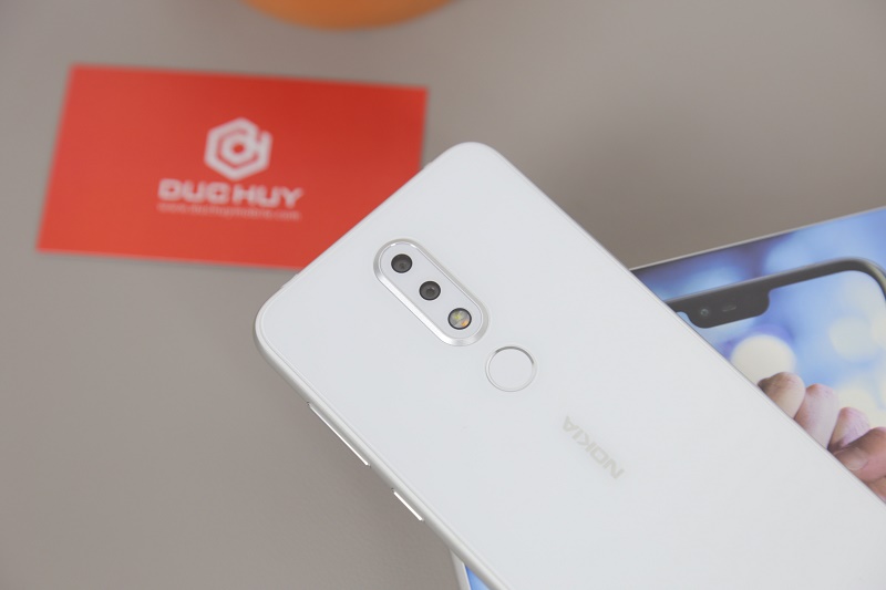 nokia x6 màu trắng camera