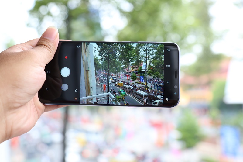 Galaxy S8 Plus 2 Sim đánh giá camera