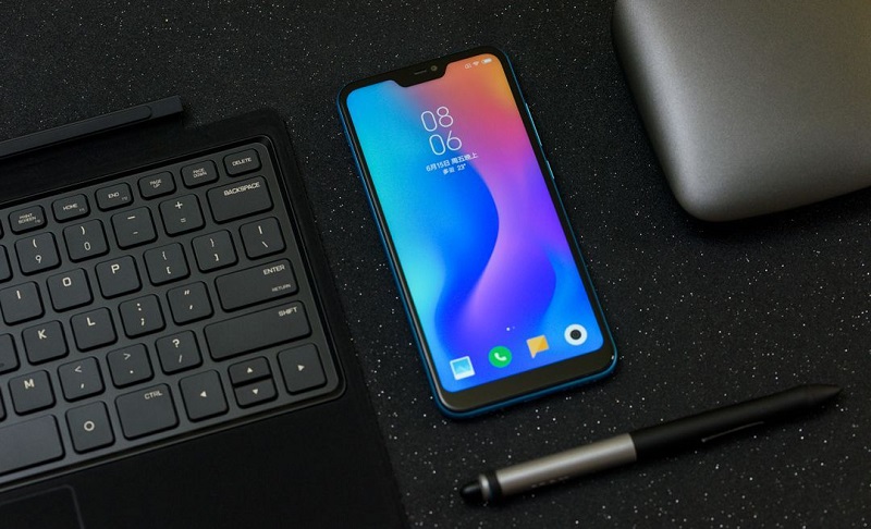 xiaomi redmi 6 pro đánh giá thiết kế màn hình