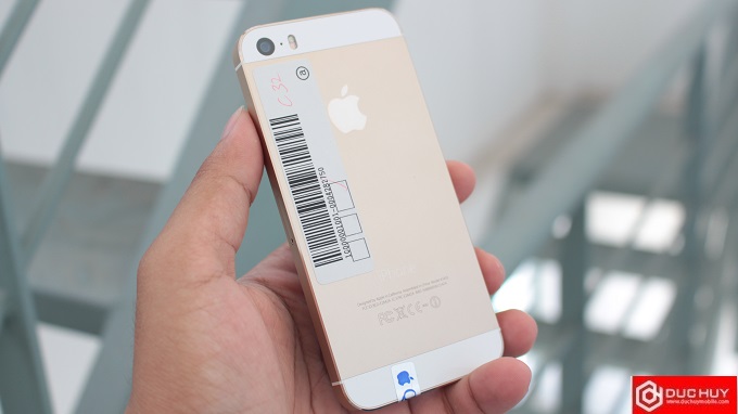 mat-lung-iphone-5s-cu-duchuymobile
