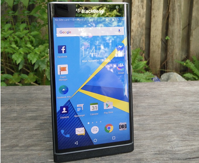 mat-truoc-blackberry-priv-gia-re-duchuymobile