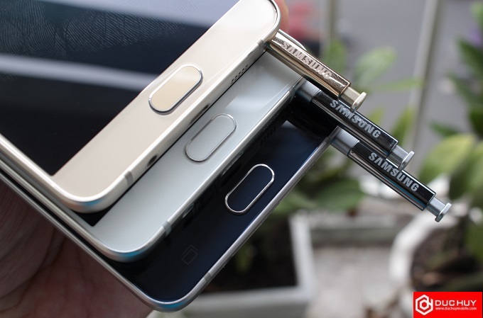 So sánh Samsung Galaxy Note 5 và iPhone 6 - 2
