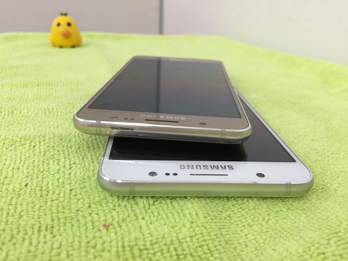 Màn hình Samsung Galaxy J5 2016