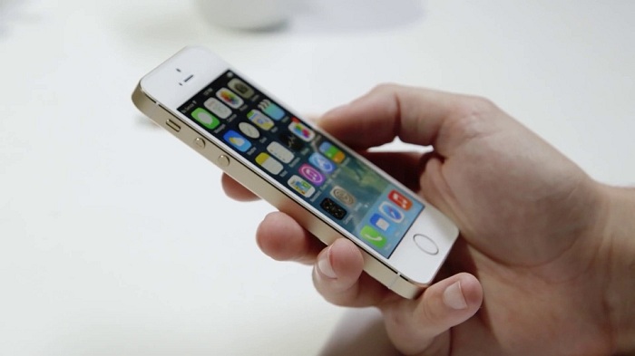Kiểm tra màn hình cảm ứng của iPhone 5S Lock Nhật, Mỹ