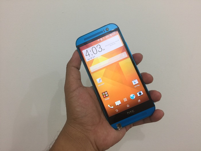 màn hình HTC One M8
