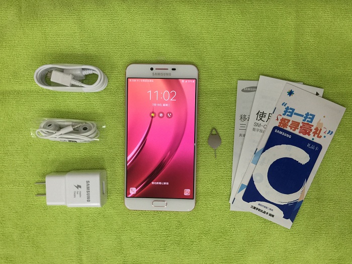4 mẫu smartphone “hồng hường”  tốt