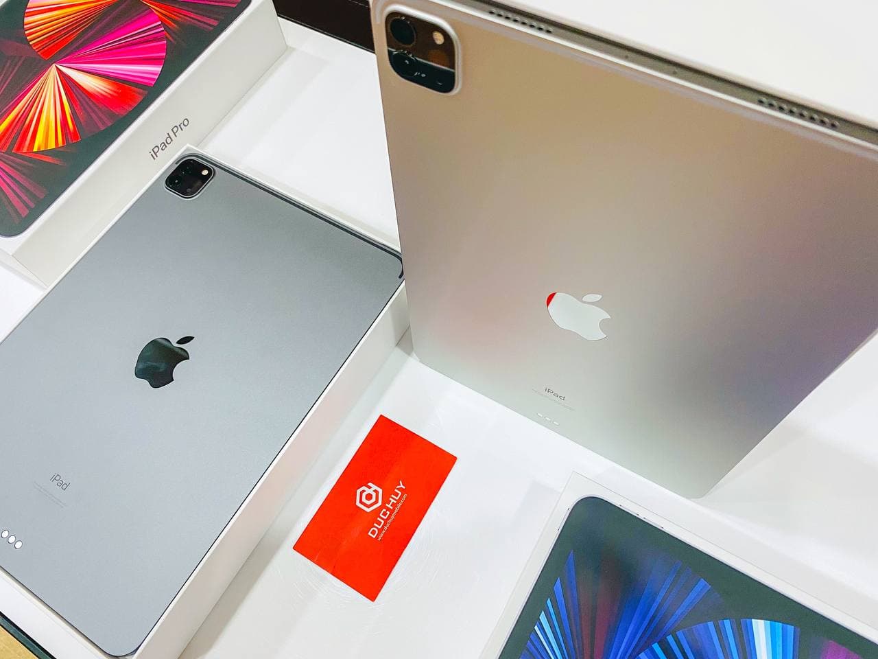 iPad Pro M1 2021 màu bạc