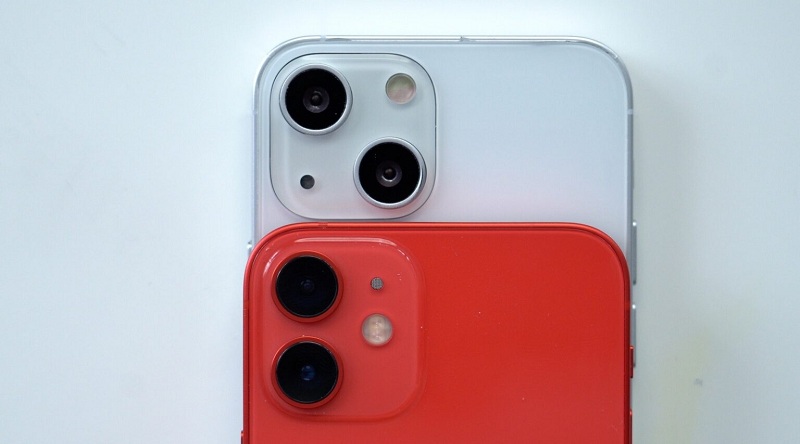 Camera iPhone 13 vs iPhone 12
