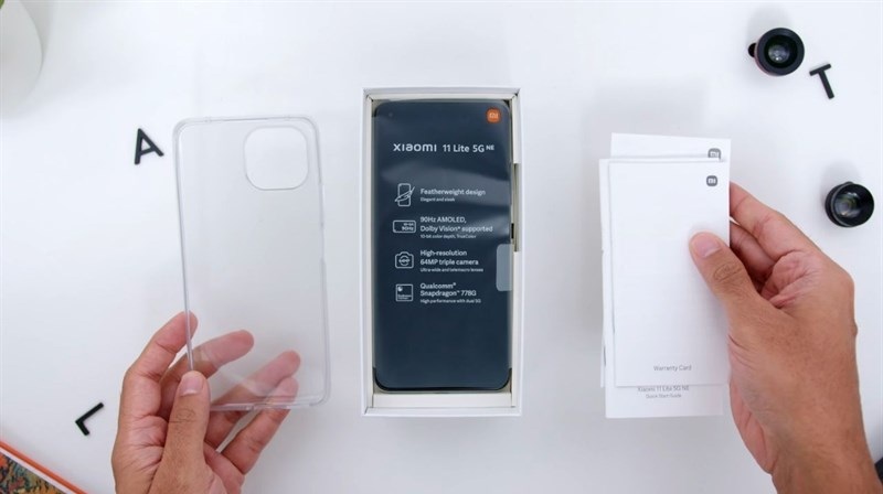 Đập hộp Xiaomi 11 Lite 5G NE