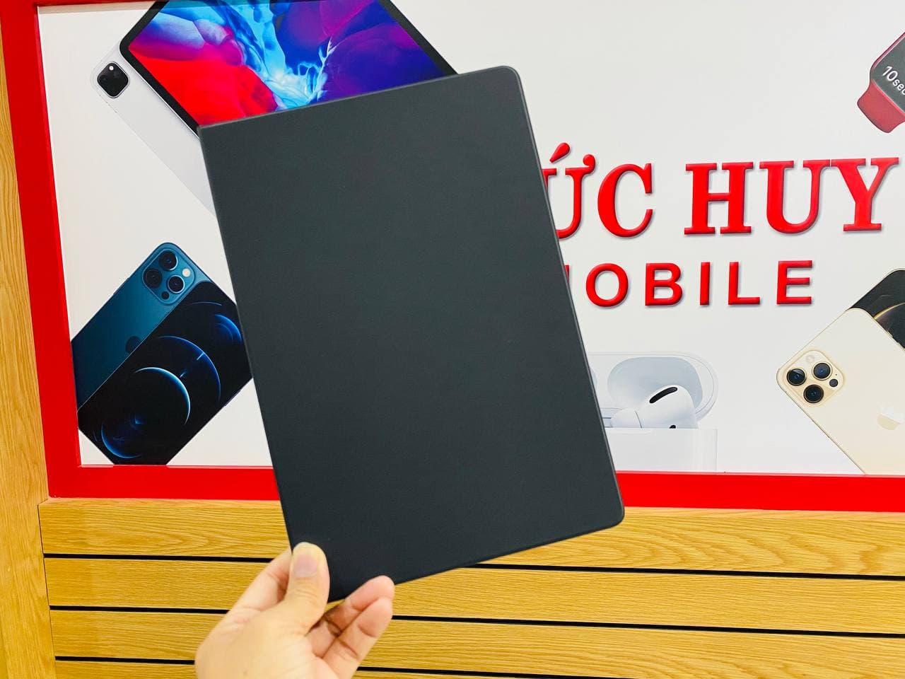 ngoại hình Book Cover Galaxy Tab S7+ 5G/ Tab S7 FE