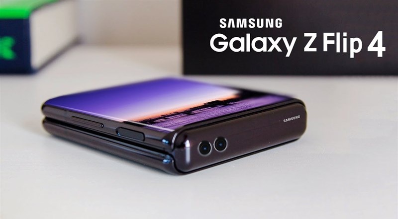 giá Samsung Galaxy Z Flip4 5G
