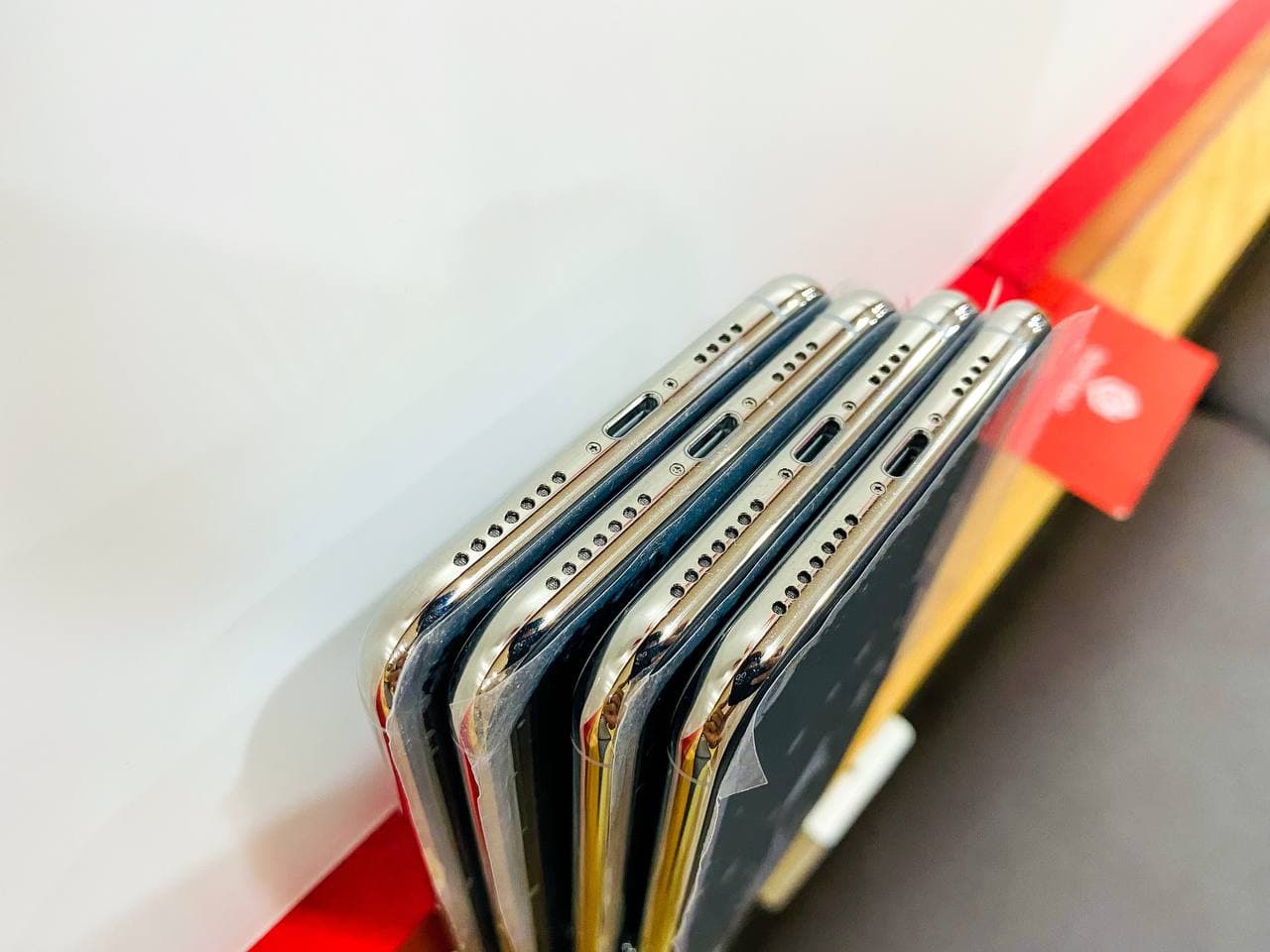 pin iPhone XS Max 64GB Mới