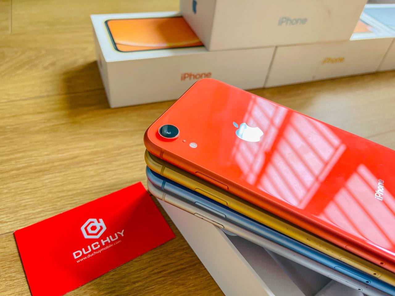 mặt lưng iPhone XR Chính Hãng