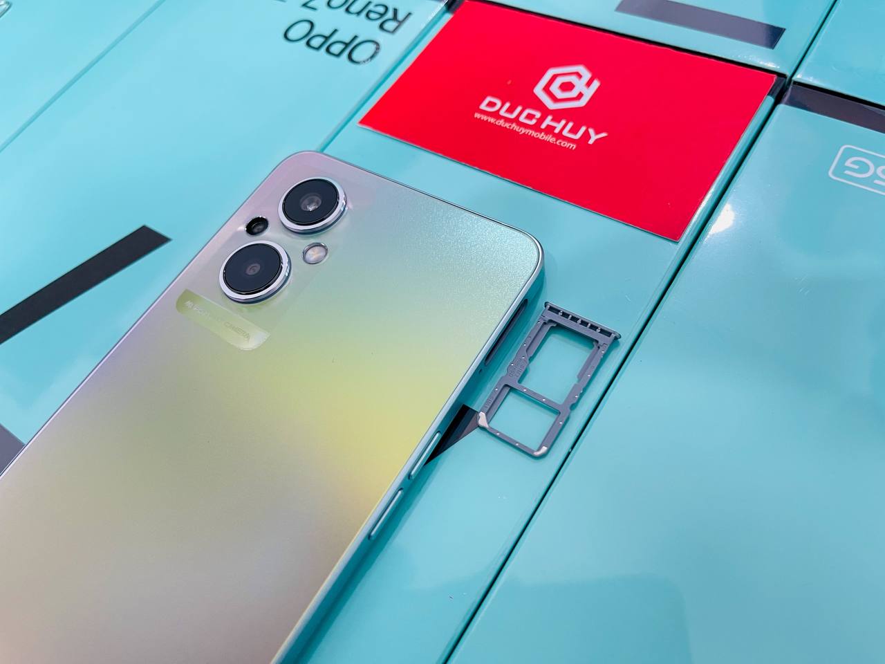 mặt lưng OPPO Reno7 Z 5G