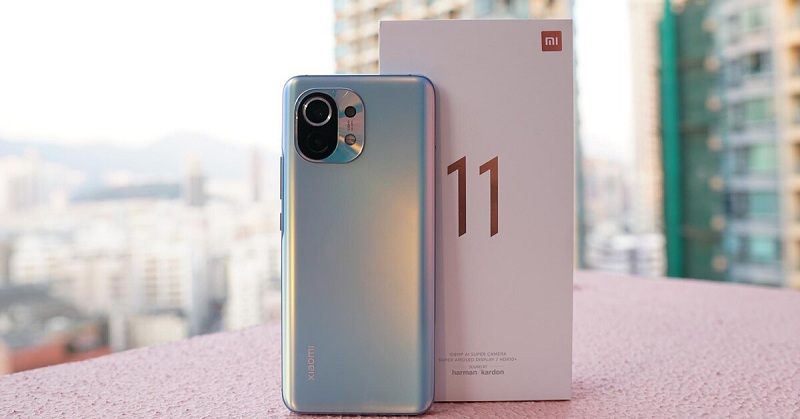 Mở hộp Xiaomi Mi 11 5G chính hãng
