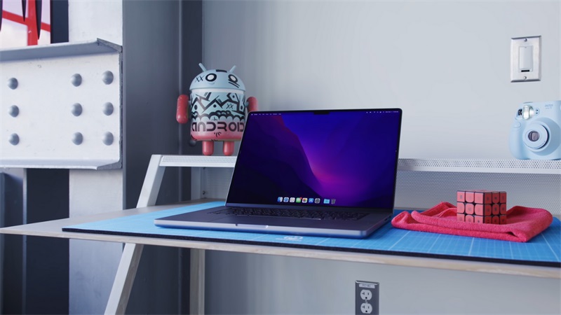 Máy tính Macbook M1 MAX