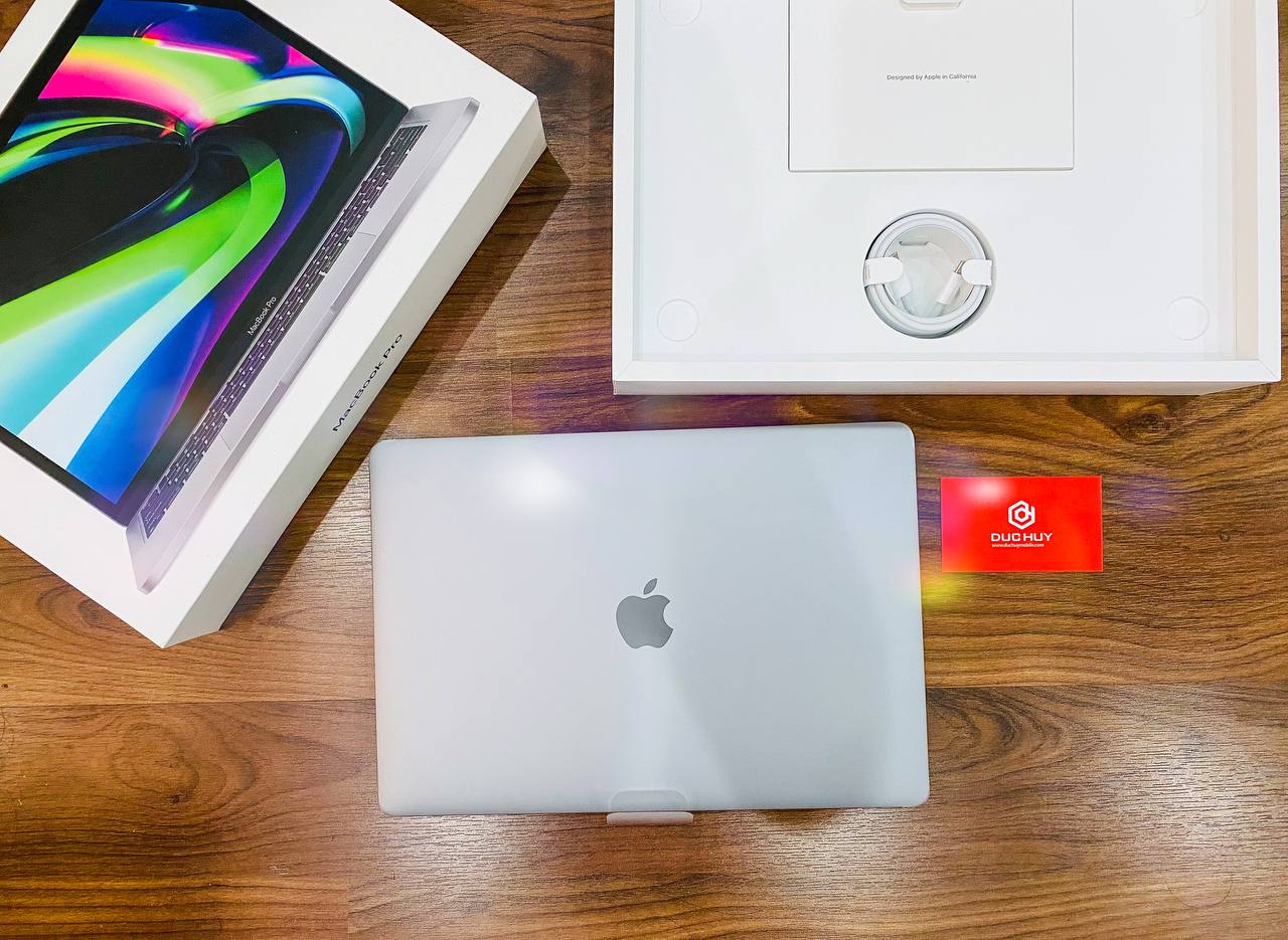 Đập hộp Macbook Pro 2020