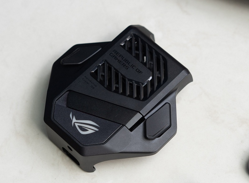 quạt Asus ROG Phone 5