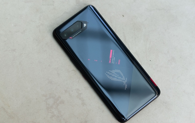thiết kế Asus ROG Phone 5