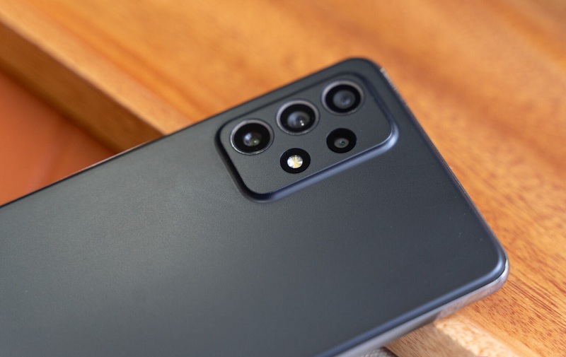 camera Samsung Galaxy A72