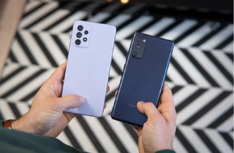 So sánh Samsung Galaxy A72 vs Galaxy S20 FE