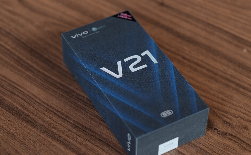 hộp Vivo V21 5G