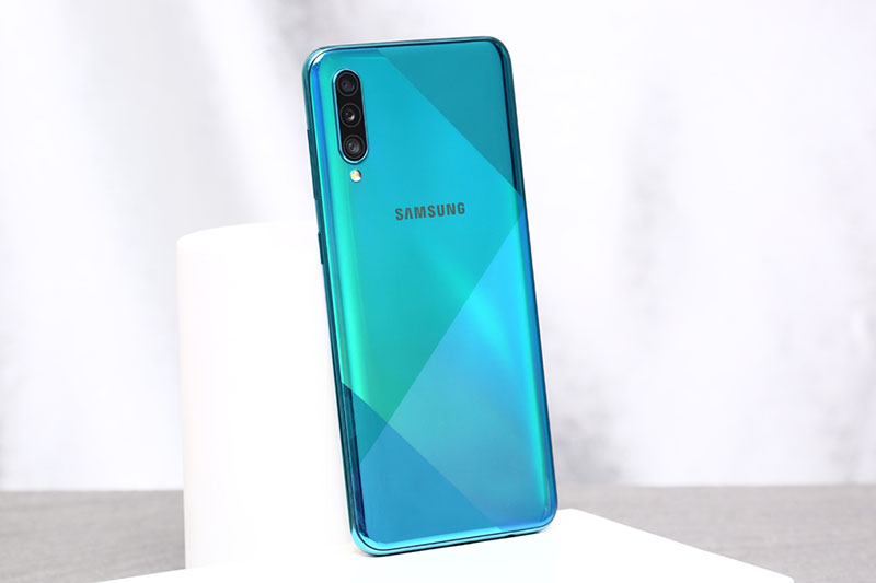 Thiết kế Galaxy A50