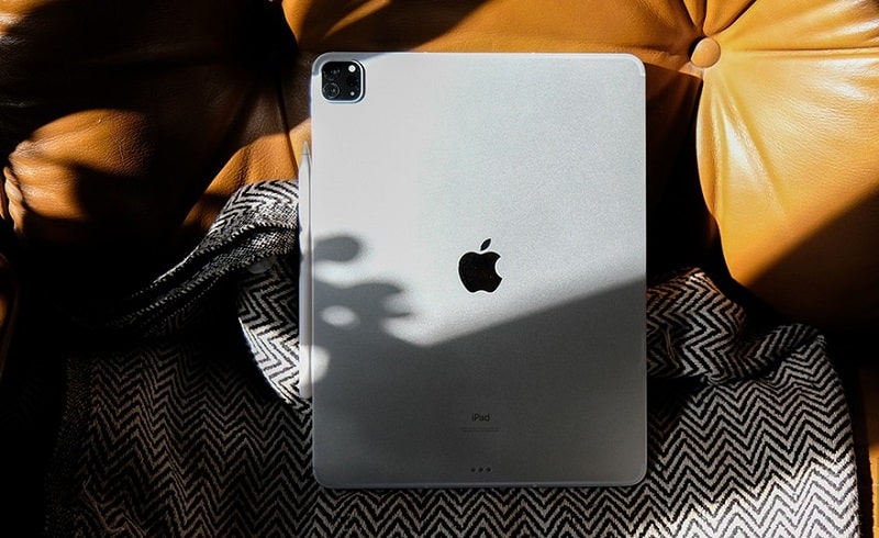 Mặt lưng iPad Pro 2021