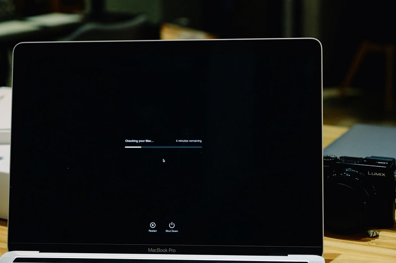 Kiểm tra toàn diện Macbook