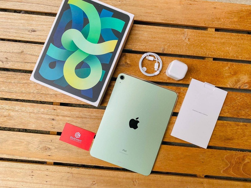 iPad Air 4 mặt lưng 