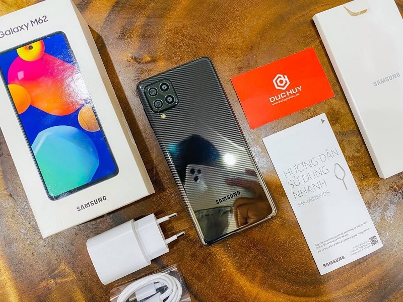 Full box Samsung Galaxy M62