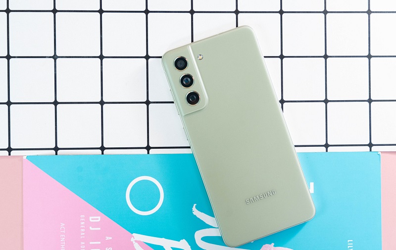 Thiết kế Galaxy S21 FE 5G