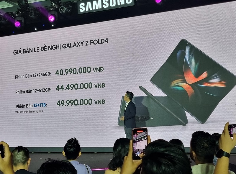 giá bán Samsung Galaxy Z Fold4 5G