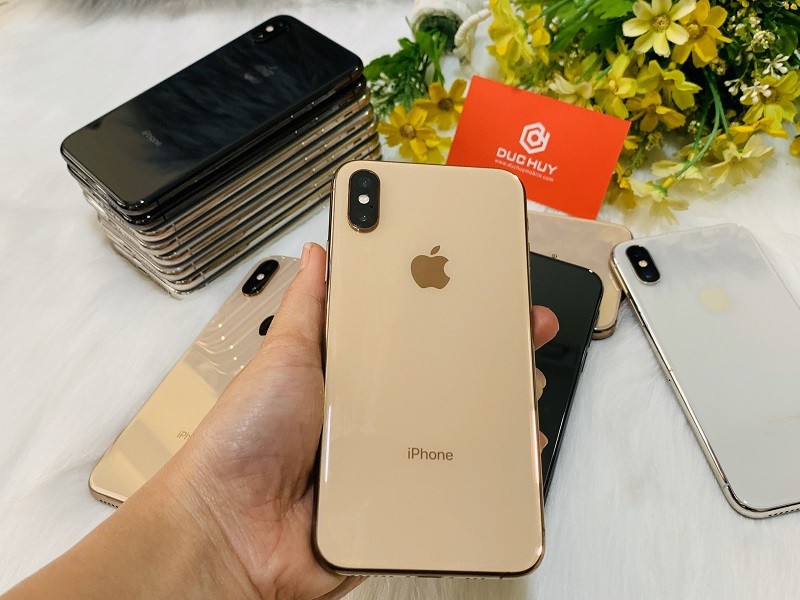 Thiết kế iPhone Xs