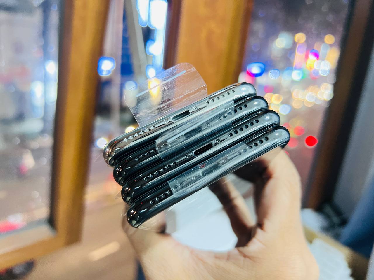 pin iPhone X 64GB