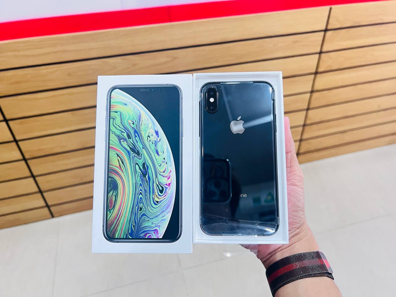 iPhone XS 64GB đen 