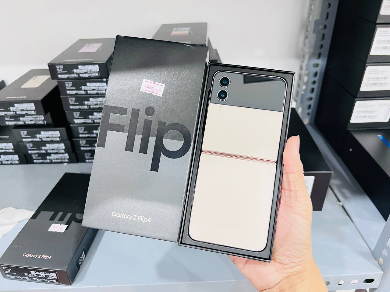 Galaxy Z Flip4 5G 256GB Chính Hãng Trôi Bảo Hành