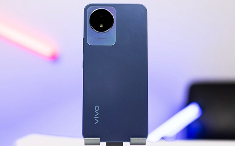 Thiết kế Vivo Y02