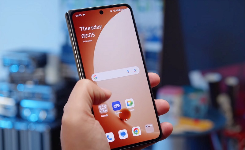 màn hình phụ OnePlus Open