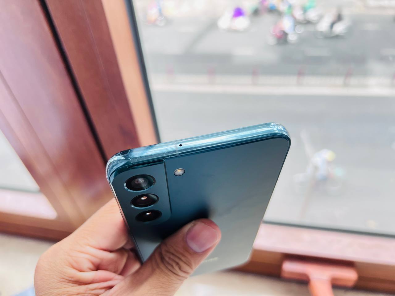 cạnh Galaxy S22 Plus 5G 128GB 