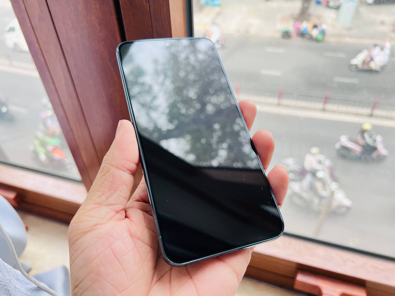 mặt trước Galaxy S22 Plus 5G 128GB 