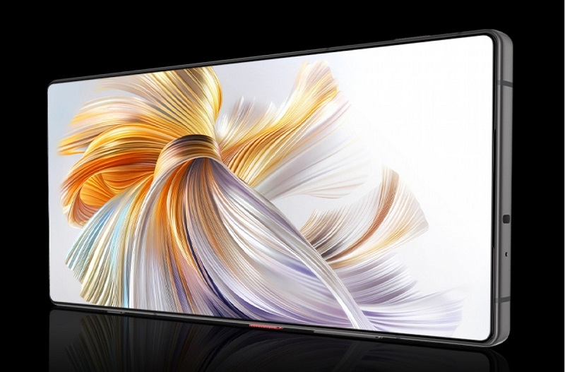 ZTE nubia Z70 Ultra có màn hình AMOLED viền mỏng siêu ấn tượng