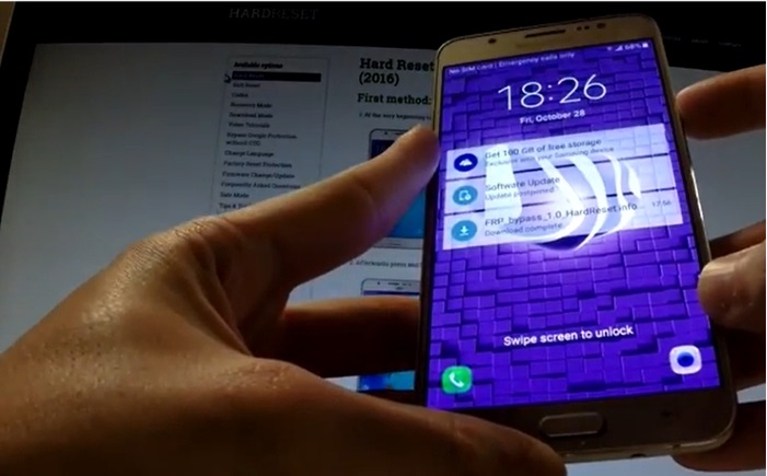 Tắt chế độ an toàn Samsung bằng nút nguồn và nút âm lượng