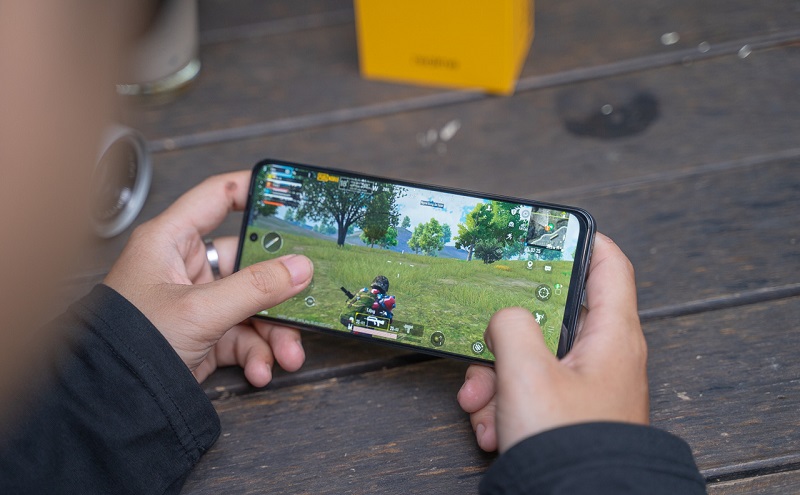 Điện thoại Realme có thể cân được các game nặng dễ dàng